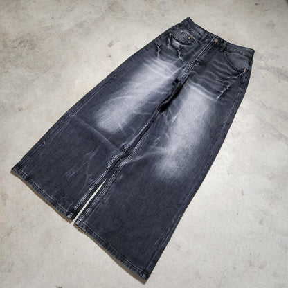 Essential Baggy Denim - Black/Distressed